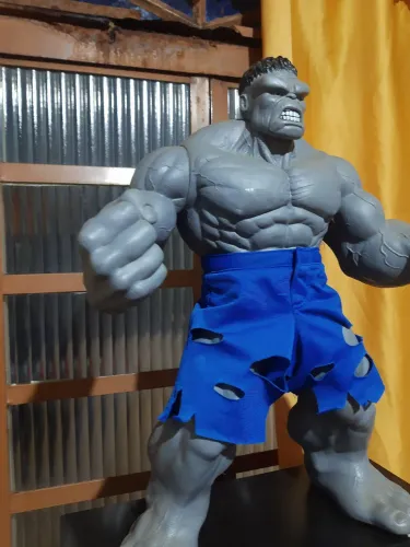 Boneco Hulk cinza mimo 50 cm 