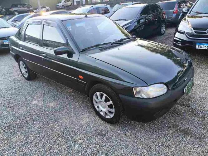Ford Escort GLX 1.8i 16V 4P 1998