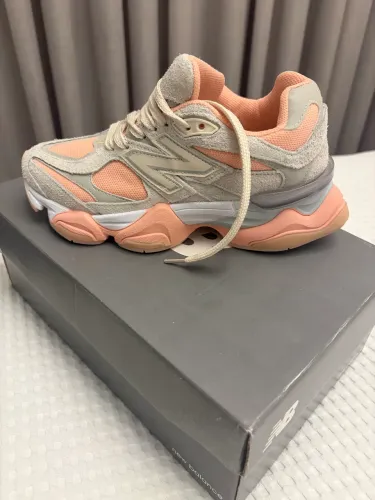 Tênis New Balance 9060 NOVO