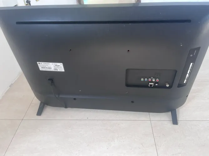 TV SMART LG 32p com IA