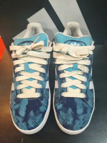 Adidas Campus