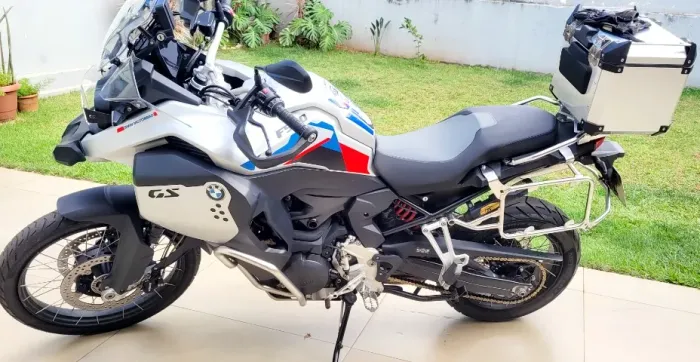 BMW F 900 GS Adv Plus 2025 - IPVA 2026 Pago - Garantia de Fábrica- revisão feita em 06/26