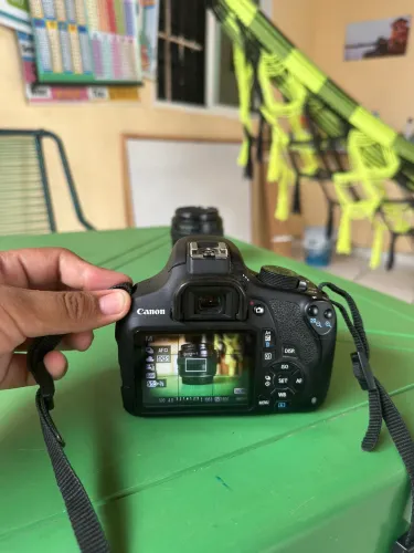 Canon EOS Rebel T5 (EOS 1200D)