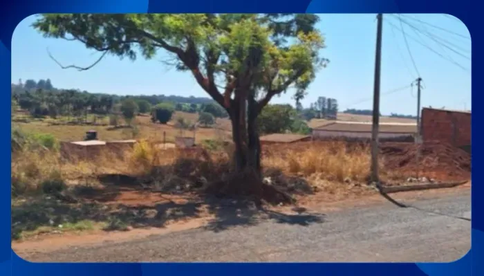 TERRENO - Lote 05, Quadra B, na Rua Volta Redonda, com área total de 465,00 m², localizado