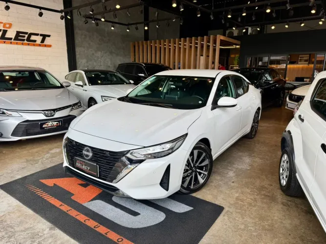 Nissan Sentra Advance 2.0 Aut 2025