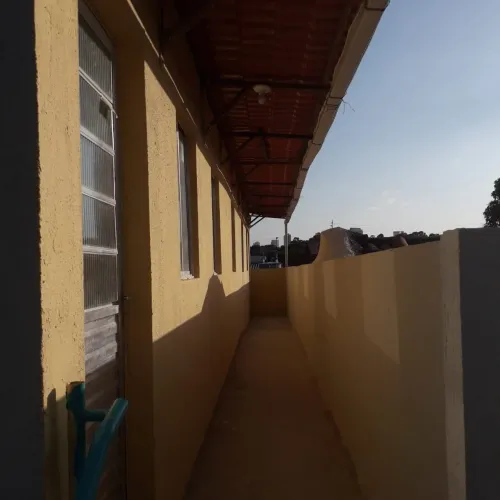 Aluga-se Casa de 1 quarto em Santo Amaro