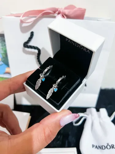 Brinco Pandora argolinha pena coração azul turquesa 