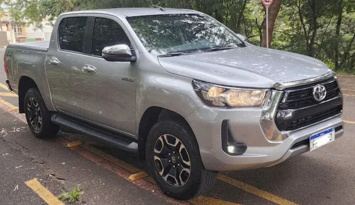 Toyota Hilux CD SRV 4X4 2.8 TDI Diesel Aut. 2021