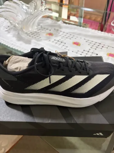 Tênis Adidas Adizero SL 2