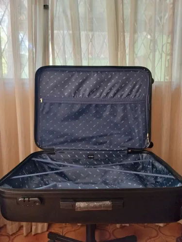 Muito nova
