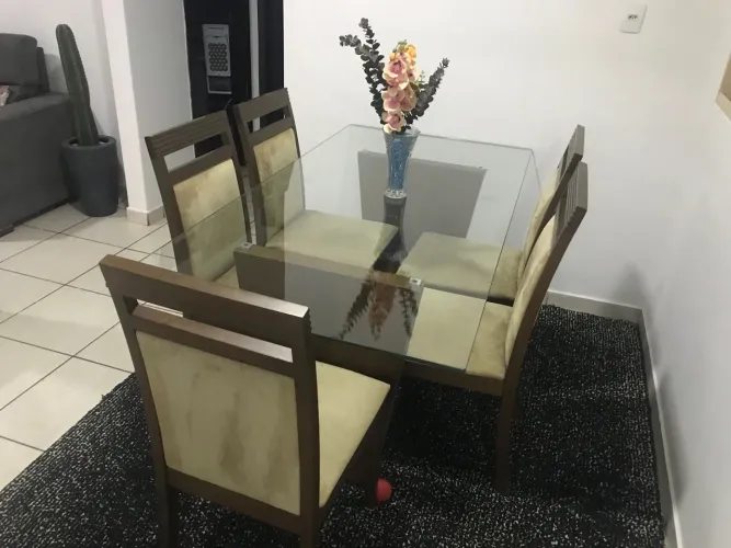 Mesa de jantar 6 lugares