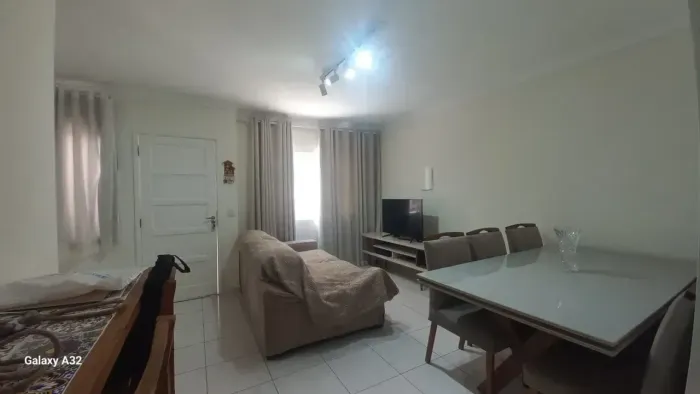 Casa em condomínio | 3 dorms (suíte) | 2 vagas | R$ 539 mil