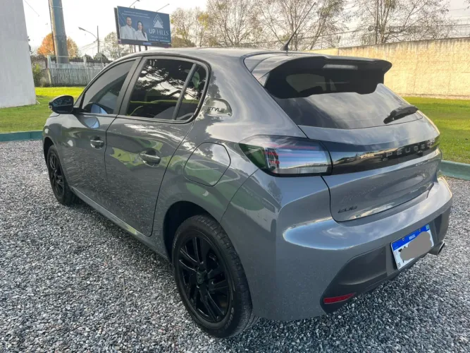 Peugeot 208 Style 1.0 Flex 6V 5P Mec. 2025