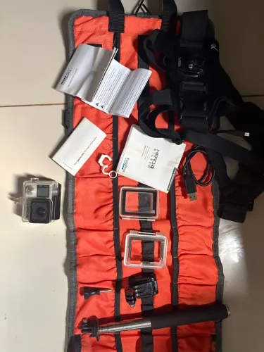 GOPro HERO 4 Silver + Acessórios originais