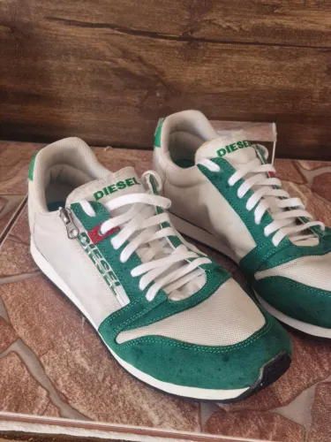 Tenis Diesel