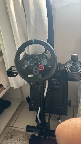 Volante, Pedais Cambio Logitech G29 SE Driving Force acompanha cockpit