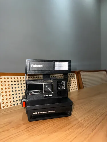 Câmera Polaroid 600 business Edition 