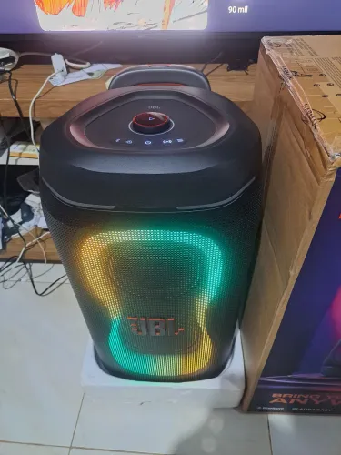 Vendo essa jbl nova 330