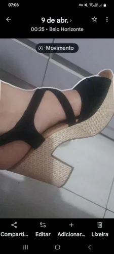 Sandália nova