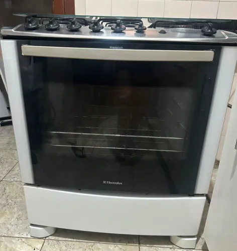 FOGÃO ELETROLUX 5 BOCAS