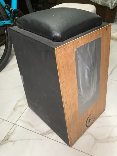 Cajon acústico JEG