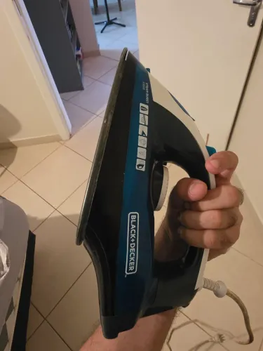 Ferro de passar roupa 
