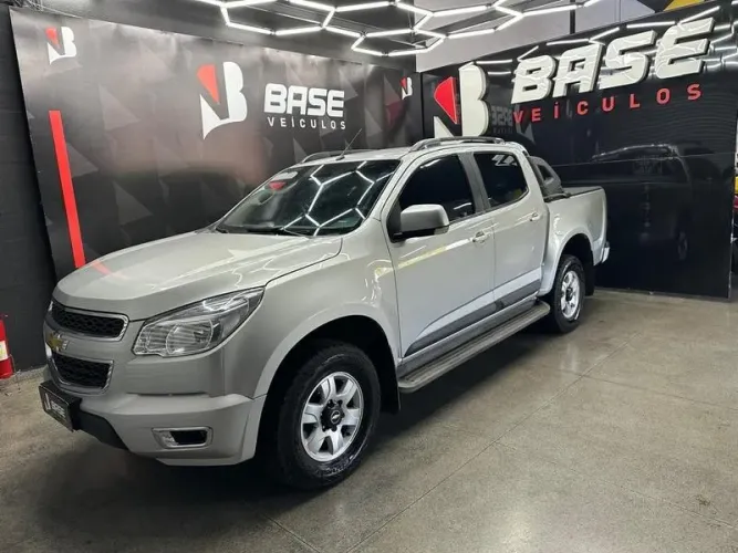 Chevrolet S10 Pick-up LT 2.5 Flex 4X2 CD 2015