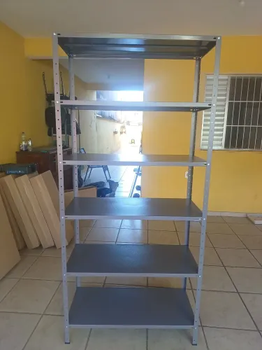Estante de aço 0,40 cm com 6 prateleiras.( Novas )