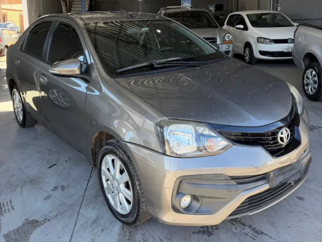 Toyota Etios X Plus Sedan 1.5 Flex 16V 4P Aut. 2020