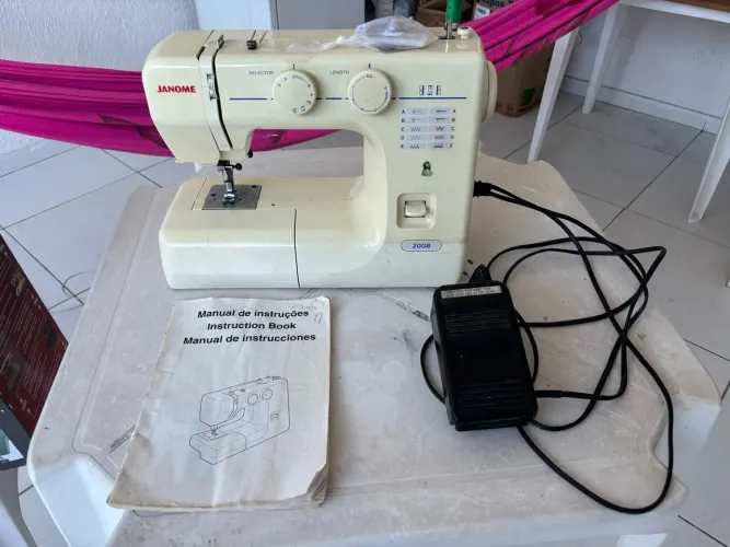 MAQUINA DE COSTURA JANOME 2008