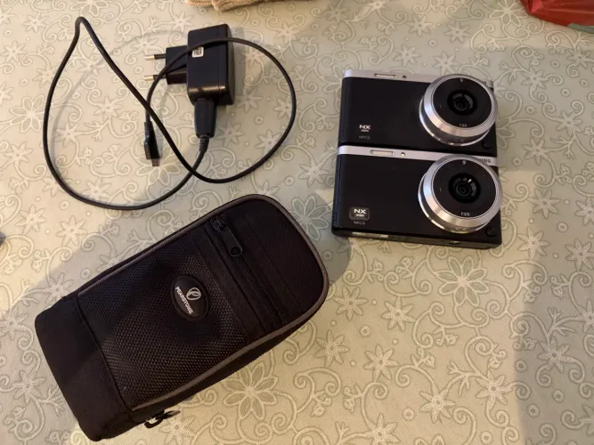 Câmeras Samsung NX Mini + Lente 9mm + Carregador + Bag