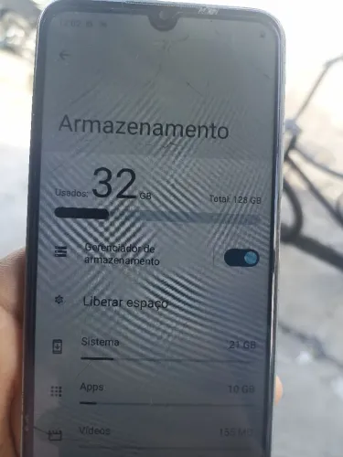 Realme C35