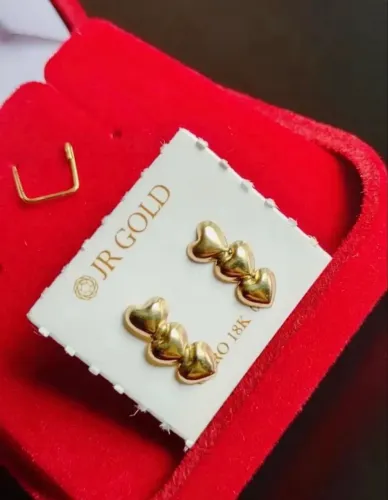 Brinco Ouro 18k, corações ( pequeno )