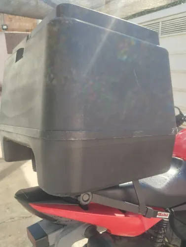 Baú 80L + suporte