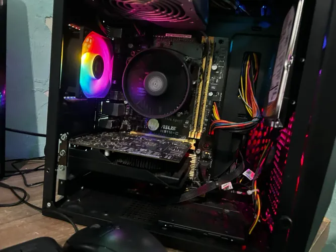PC GAME E TRABALHO 