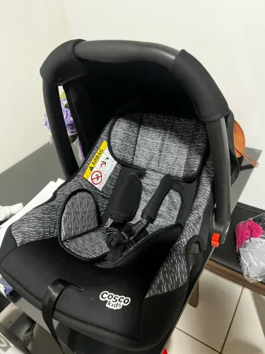 Bebê conforto Cosco Seminovo