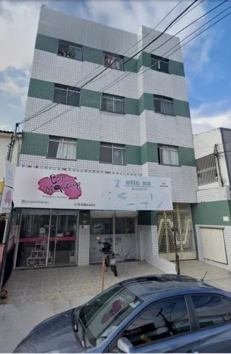 Apto 2/4 em residencial particular 