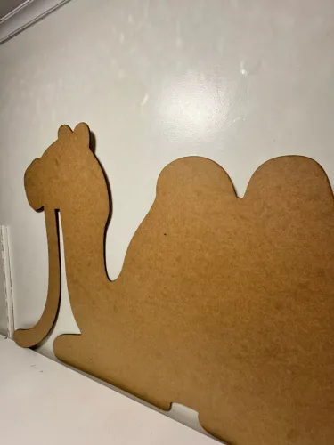 Peça Camelo MDF
