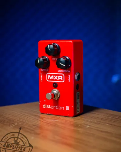 Pedal de Efeito MXR Distortion III M115