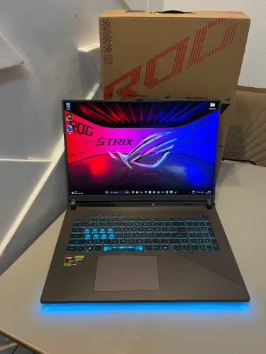 Notebook Gamer Rog Strix G18 Ryzen9 RTX 5060