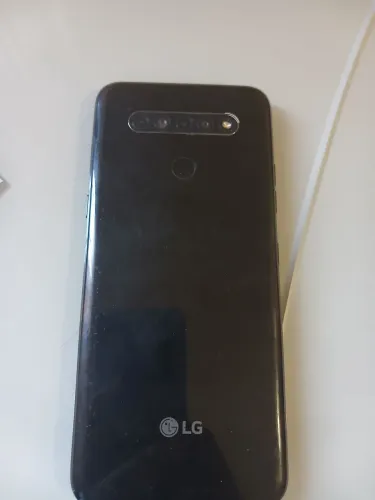 VENDO CELULAR LG K41S R$200,00.