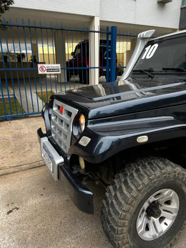 Troller T-4 4X4 3.0 TB Int. Cap. Rígida Diesel 2010