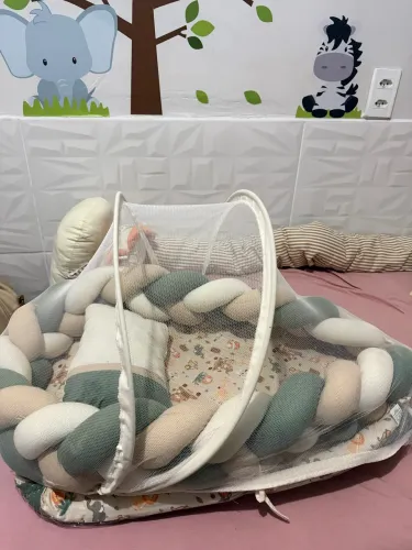 Ninho para bebês/ redutor de berço