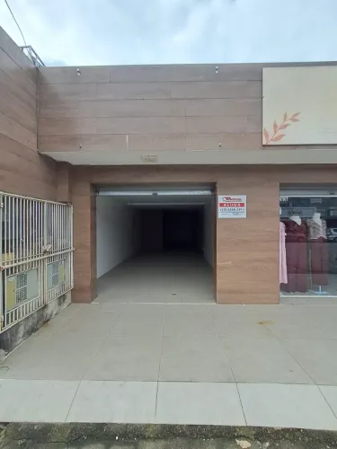 Loja - Avenida Antônio Miguel dos Santos- Vila Santa Rosa