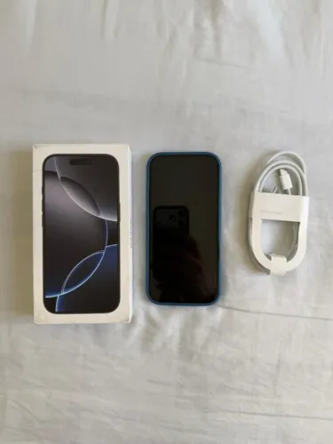 Apple Iphone 16 pro 128GB - Titânio-Preto 95% Saúde da Bateria com NF