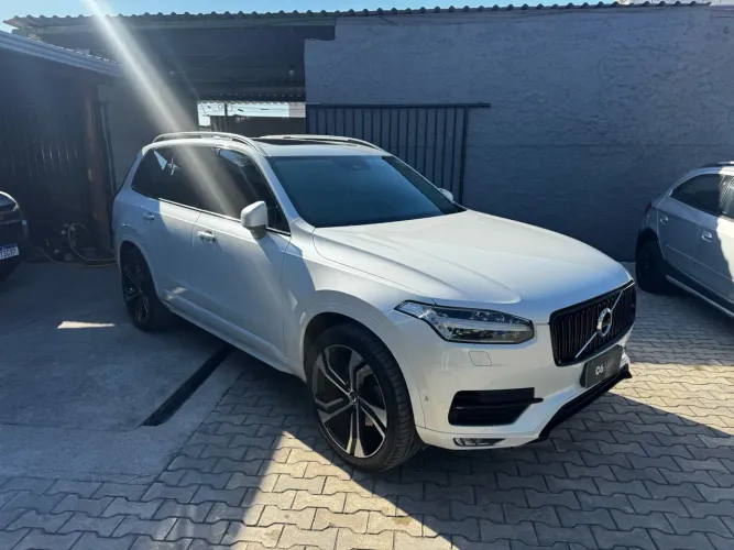 Volvo XC 90 T-6 Momentum 2.0 320cv 5P 2016