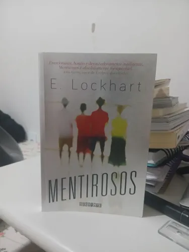 Mentirosos.