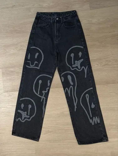 Calça Jeans Preta Estampada