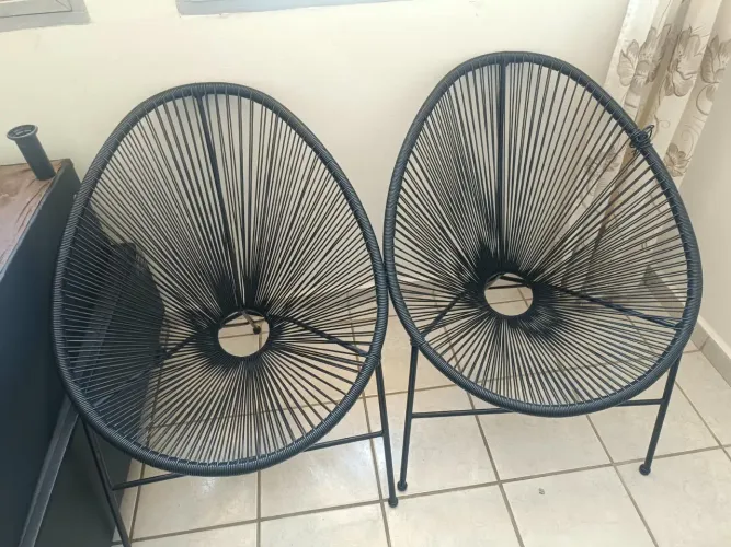 Vende-se 2 cadeiras Acapulco de fibra