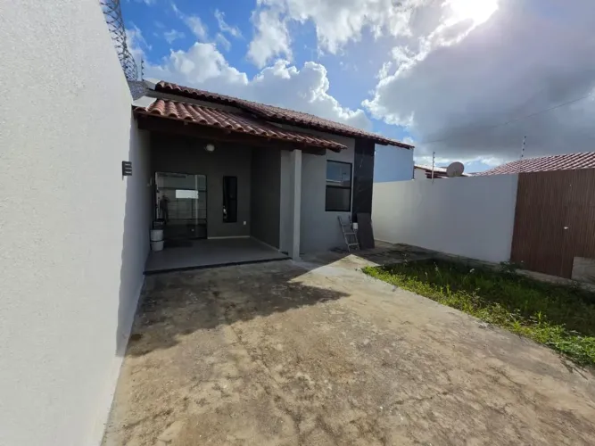 CASA À VENDA NO LOTEAMENTO MARIA DE LOURDES - ARAPIRACA/AL